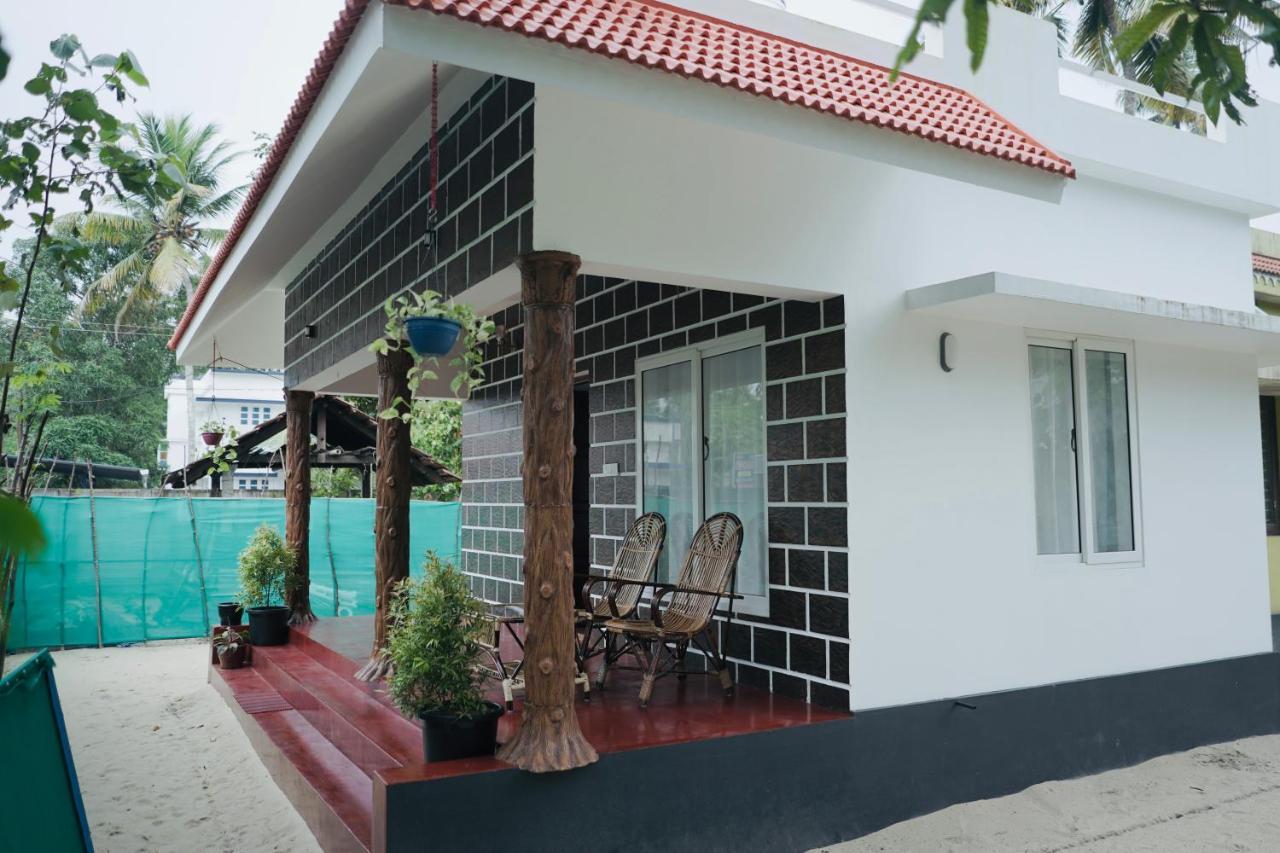 Marari Red Angel Villa Mararikulam Buitenkant foto
